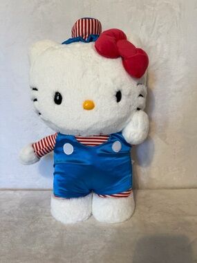 Hello Kitty 4th of July Greeter